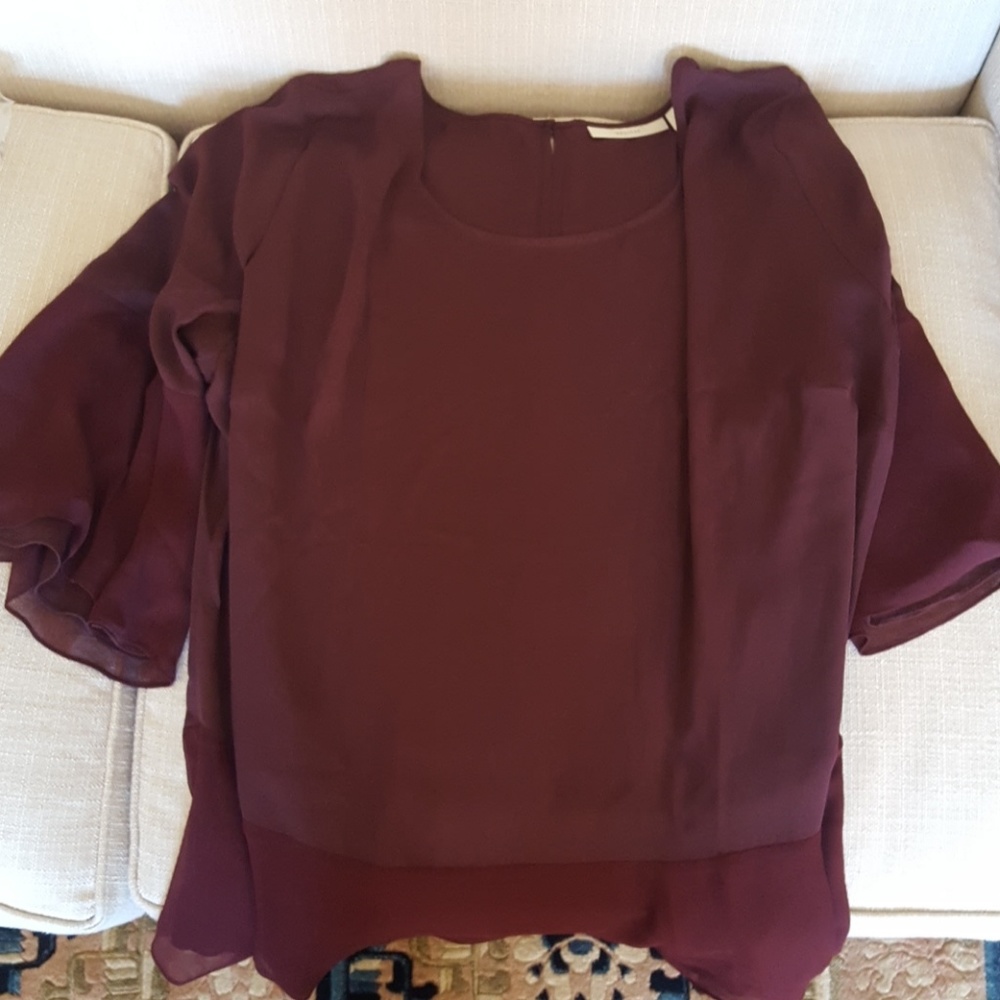 Sejour top with flowing sleeve and hem; Size 3x